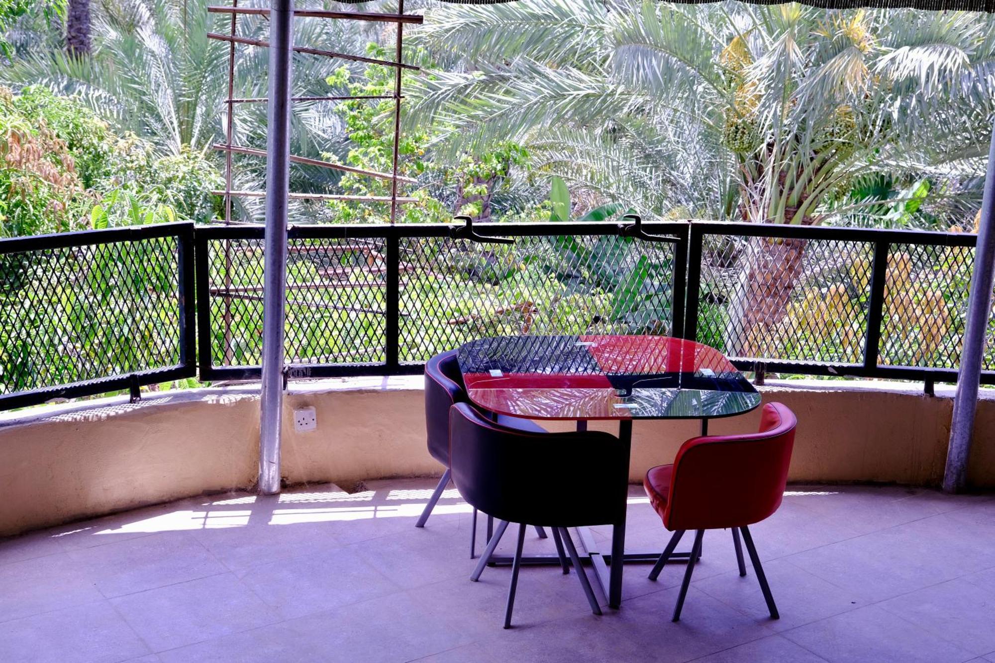 Albustan House Holiday home *