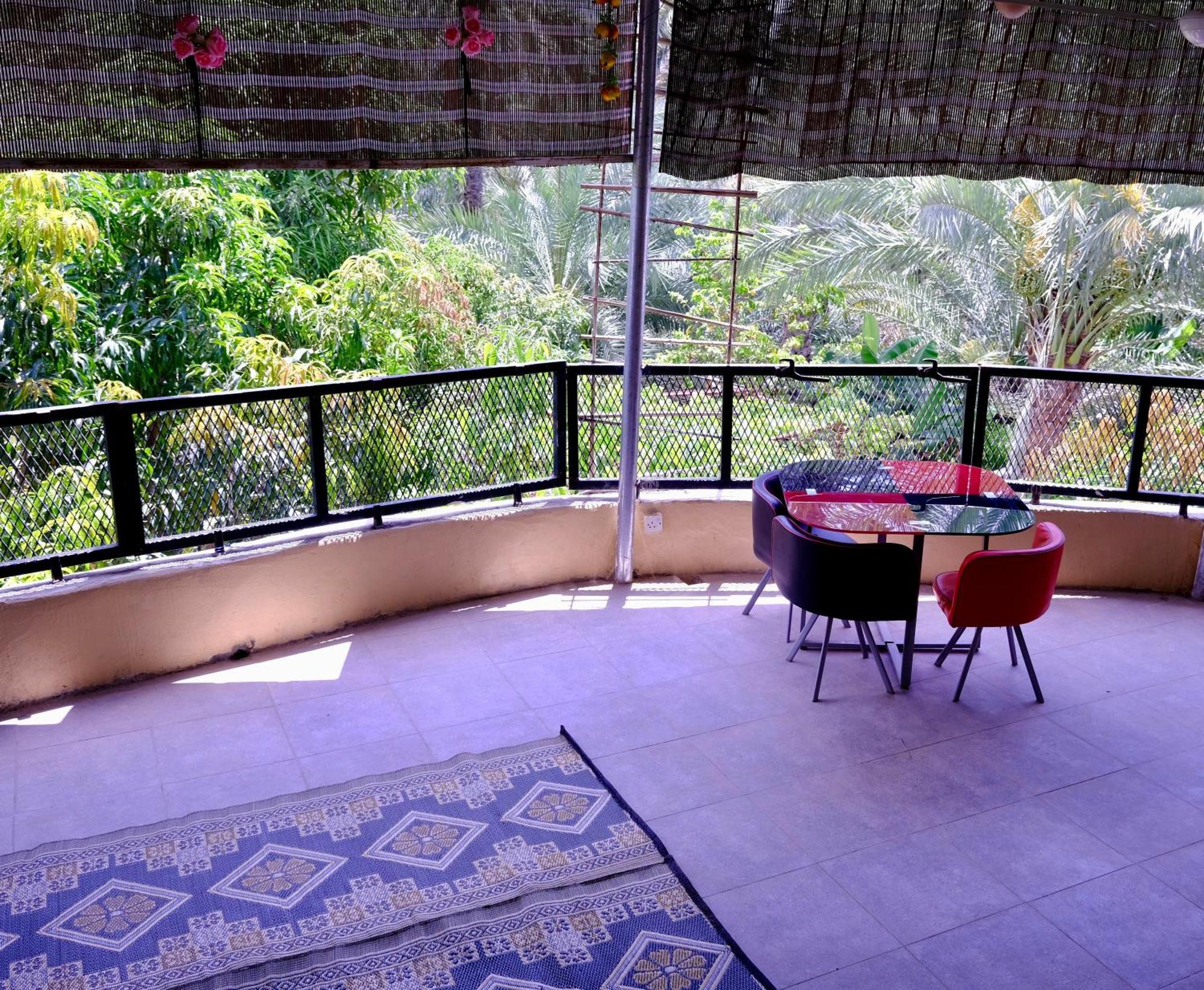 Holiday home Albustan House *